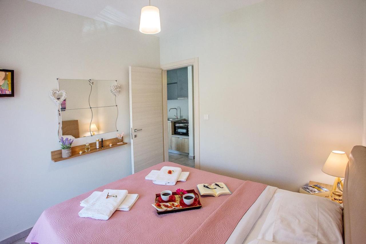 Sun & Sea Luxury Apartment Nea Peramos (Macedonia) Exterior foto