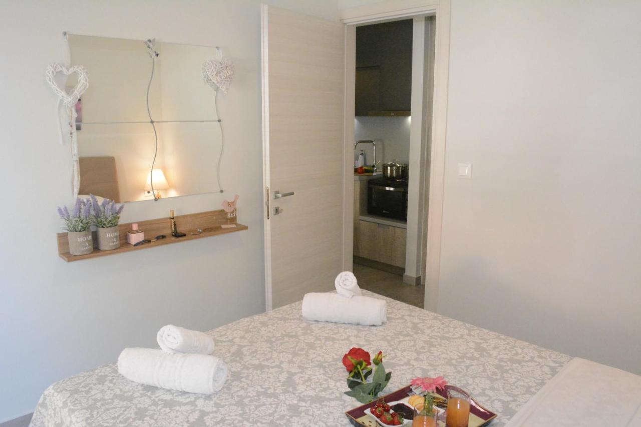 Sun & Sea Luxury Apartment Nea Peramos (Macedonia) Exterior foto